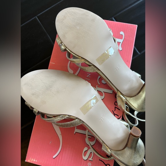 NWT - Touch up heels. Gold adjustable ankle strap. Never worn. 2.58 heel height. - Picture 3 of 4